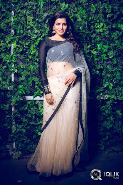 Samantha-at-Brahmotsavam-Movie-Audio-Launch